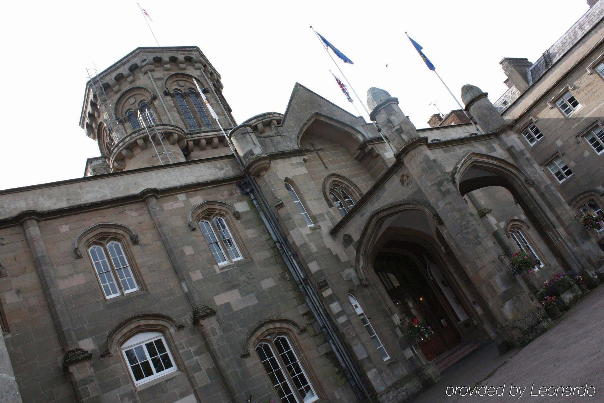Studley Castle Hotel Exterior photo